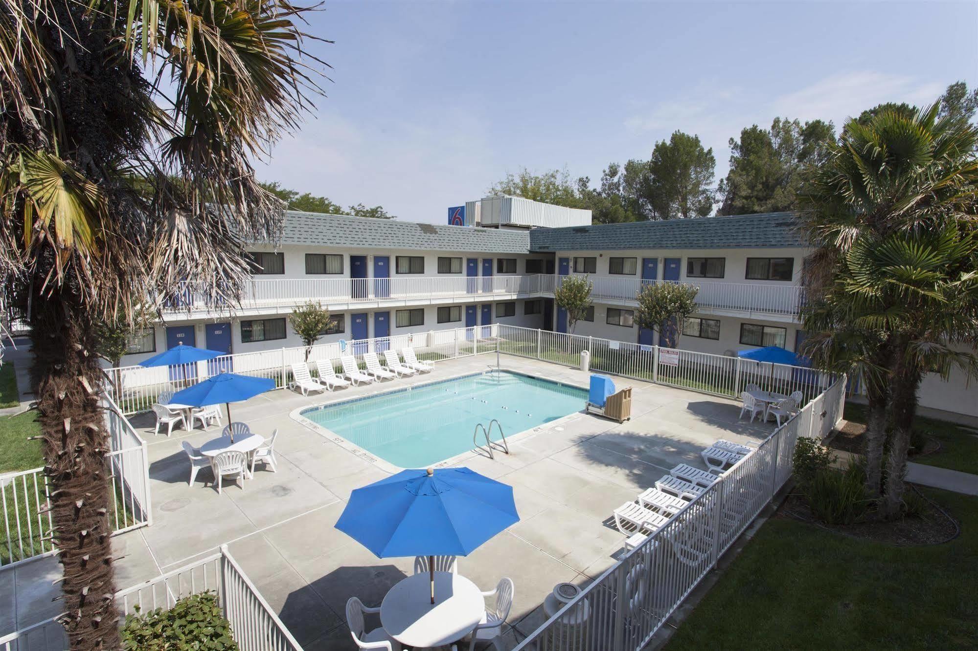 Hi - Wheel Flats Hotel Davis Exterior photo