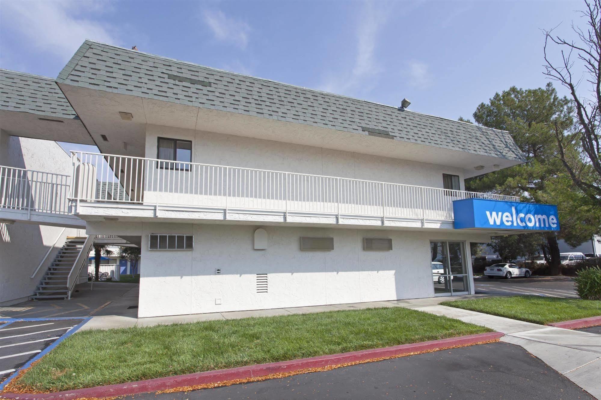 Hi - Wheel Flats Hotel Davis Exterior photo