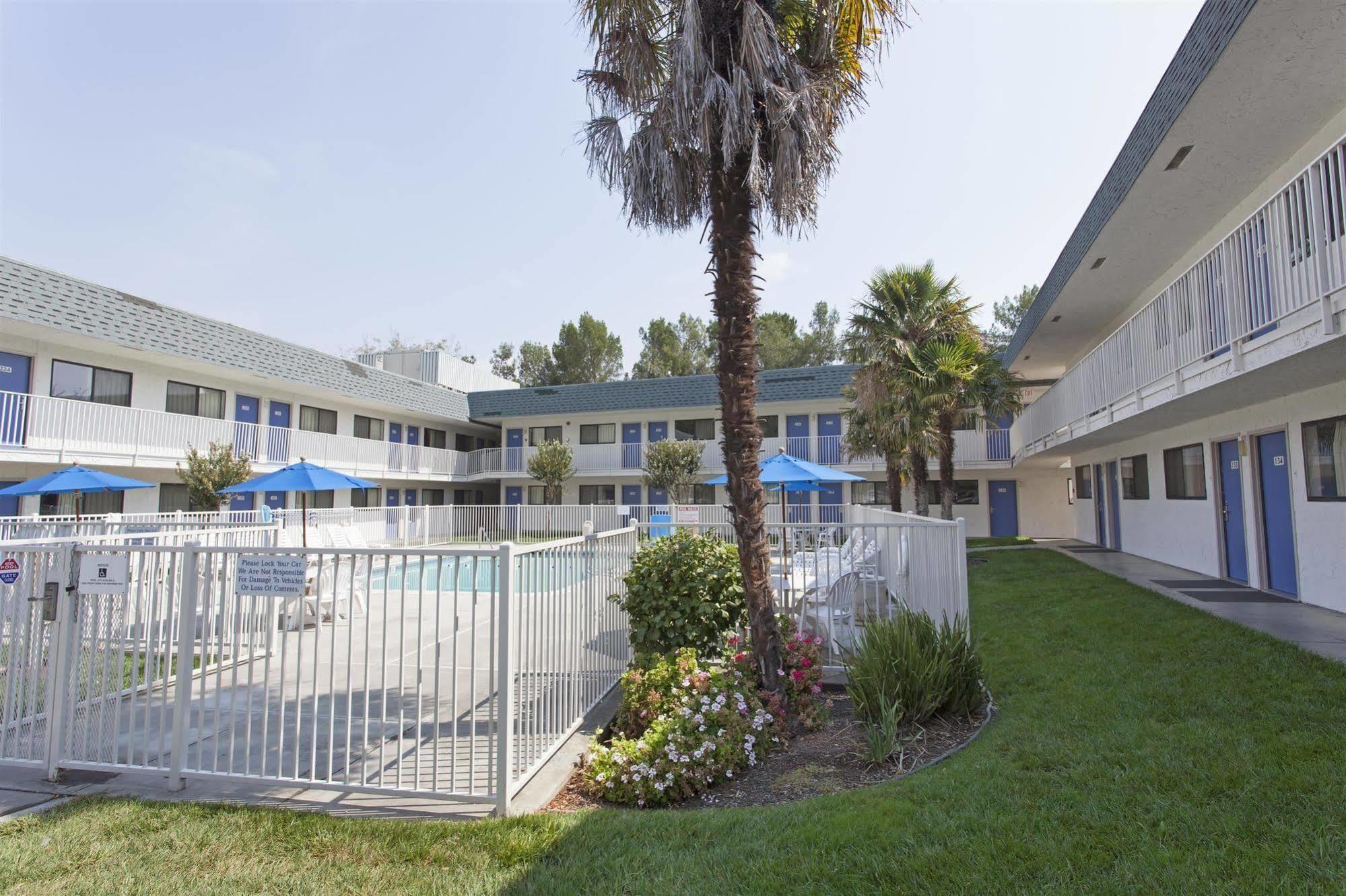Hi - Wheel Flats Hotel Davis Exterior photo